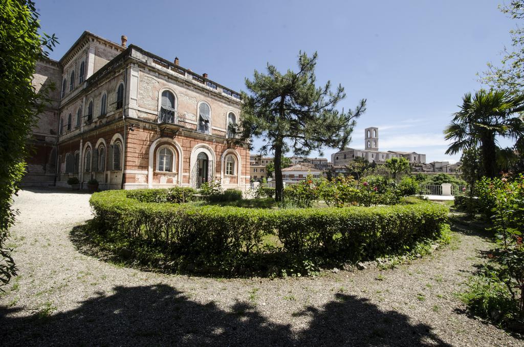Hotel Iris Perugia Exterior photo